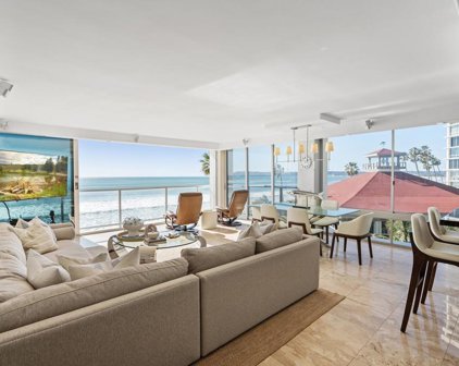 1730 Avenida del Mundo Unit 208, Coronado