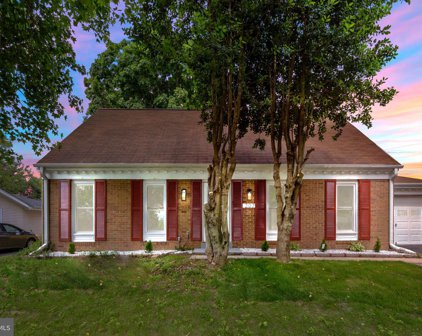 207 S Harrison Rd, Sterling