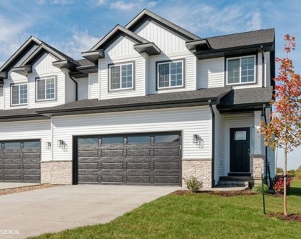 102 Dogwood  Lane, Tiffin