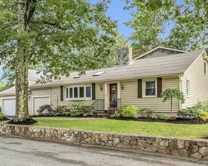 21 Pine Road, Westford