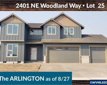 2401 Woodland Wy, Albany