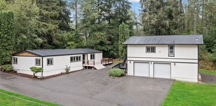 18320 124th Avenue SE, Renton