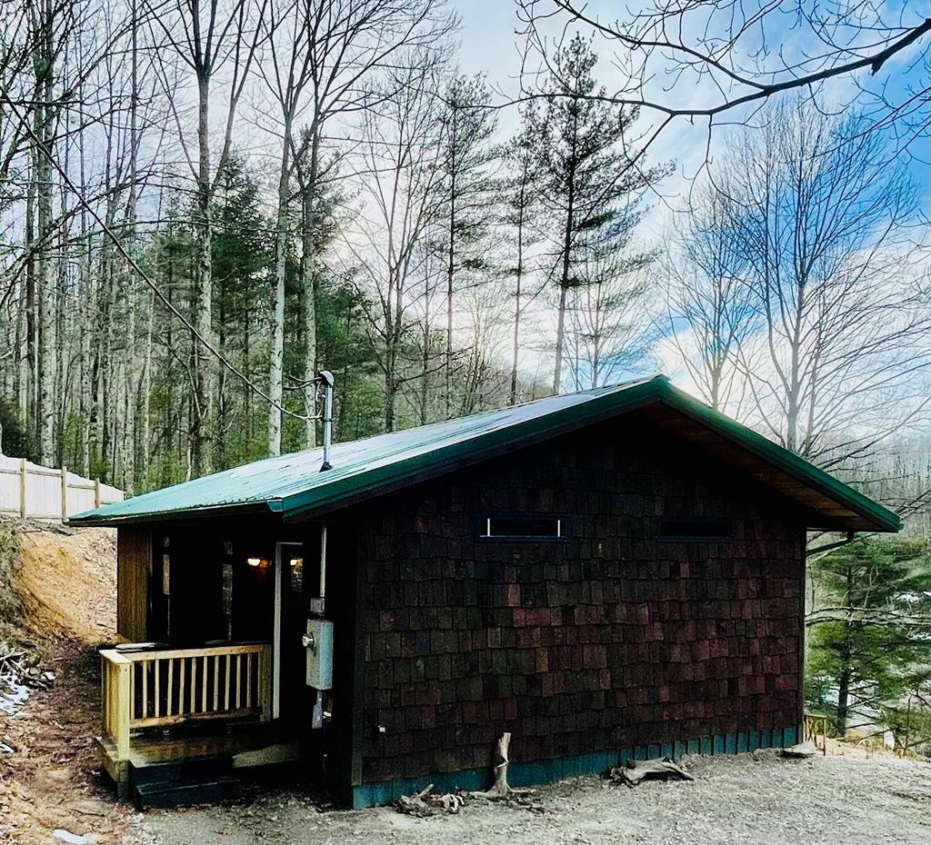 Real Estate For Sale Sophia WV MLS 81693 403 Summit Street, Sophia