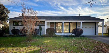 3417 Walnut St, Camp Hill