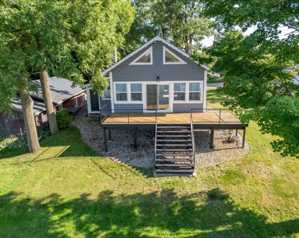 10398 Born Street, Three Rivers