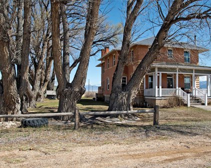 223 Moffat Way, Moffat