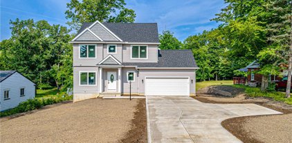 13490 State Road, North Royalton
