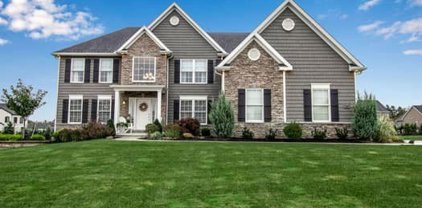 5347 Holly Glen Court, Clarence