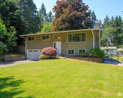 2108 9th Street SE, Puyallup