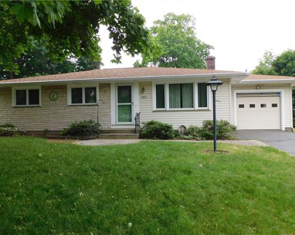 357 Sandalwood  Drive, Greece-262800