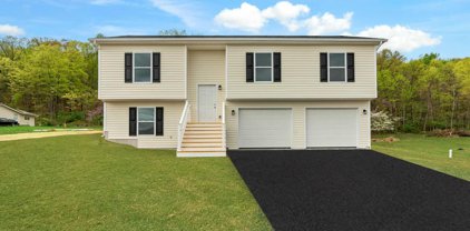 Eugenes Ln Unit #LOT 8A, Berkeley Springs