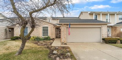 437 LOCKMOOR, Grand Blanc