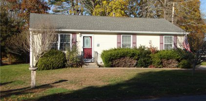 33 Cobblestone Lane, Westerly