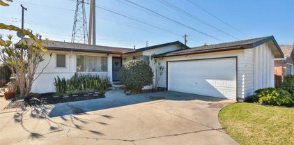8194 Clover Way, Buena Park