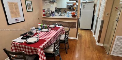 15405 N Miami Lakeway  N Unit #3011, Hialeah
