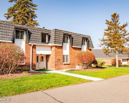 1846 COLONIAL VILLAGE Unit 3, Waterford Twp