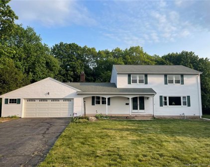 122 Sunnybrook Drive, Manchester