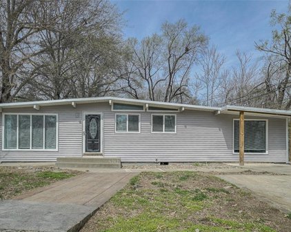 6212 N Park Avenue, Gladstone