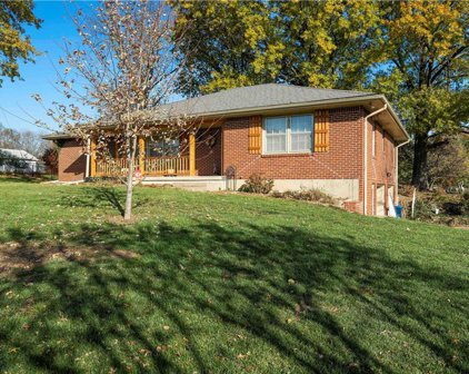 205 N La Frenz Road, Liberty