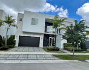 7453 Nw 100th Ct, Doral image