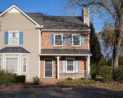 210 Yarmouth Ct, Franklin