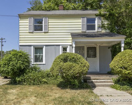 2045 Kalamazoo Avenue SE, Grand Rapids