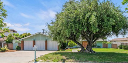 9871 Smokewood Drive, Villa Park