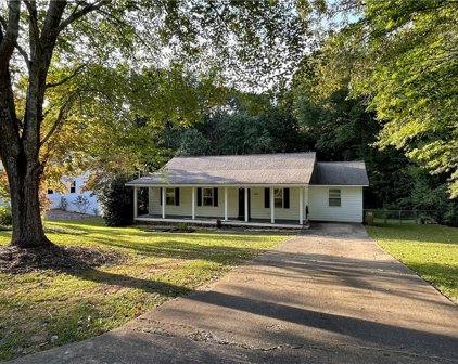 601 Virginia Avenue, Suwanee