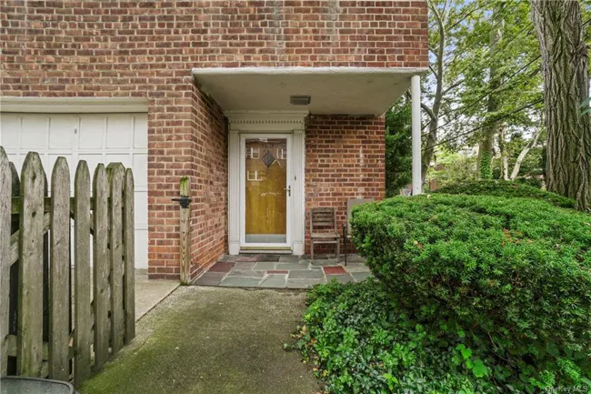 3600 Tibbett Avenue, Bronx, NY 10463$825,000 4 BD 2 BA 1,630 SqFt