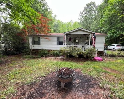 5209 Timber Creek  Court, Kings Mountain