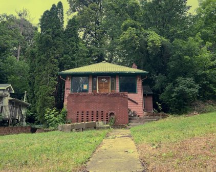 4852 Lanark Road, Mound