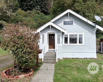 2721 Queets Avenue, Hoquiam