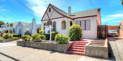 215 W 7th St, Antioch