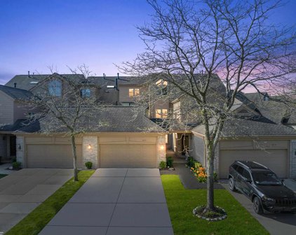 26141 Harbour Pointe Drive N, Harrison Twp
