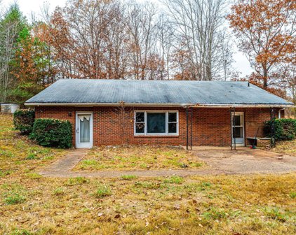 5410 Carver House  Road, Conover