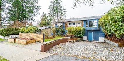 3641 Mountain Highway, North Vancouver