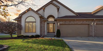 47021 Hunters Chase, Macomb Twp