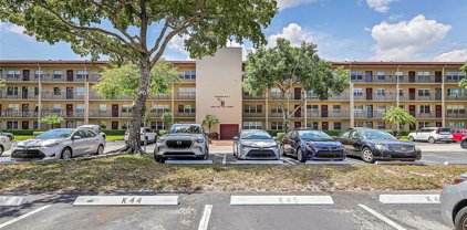 850 Sw 133rd Ter Unit #312B, Pembroke Pines