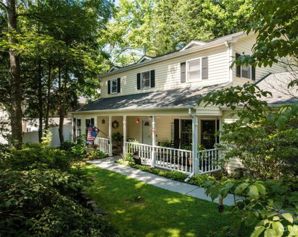 1003 Edinburgh  Court, Lenoir
