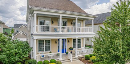 45 Riverfront Street, Oakmont