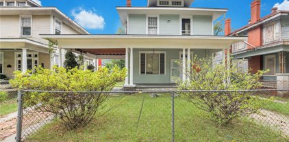 627 W 37th Street, Savannah