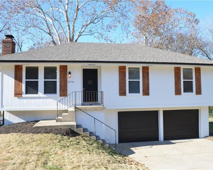 6116 N Broadway Street, Gladstone