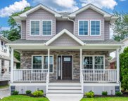7 Henderson Blvd (AKA 1X), Fair Lawn Boro image