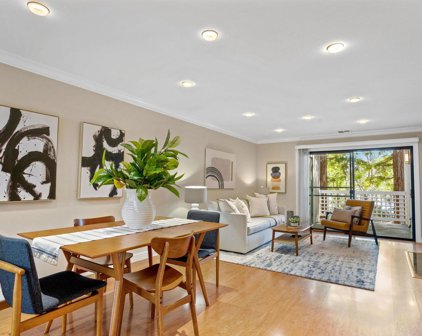 2683 Oak Rd Unit #230, Walnut Creek