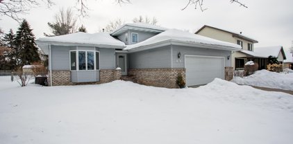 930 Windrow Drive, Little Canada