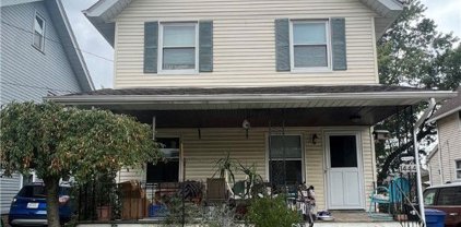 1444 Spring Garden Avenue, Lakewood