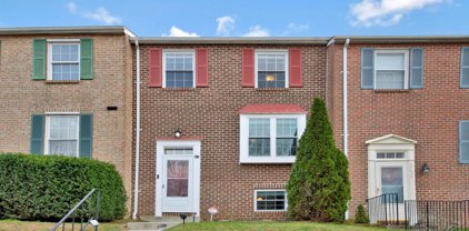 2635 Ebony Rd, Parkville