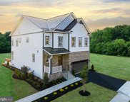 6401 Hillview Ave, Alexandria image