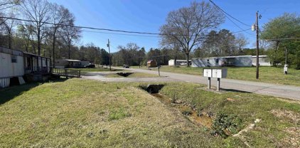 100 Tuck-A-Way Drive, Piedmont