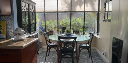 520 W Sunnyoaks Avenue, Campbell